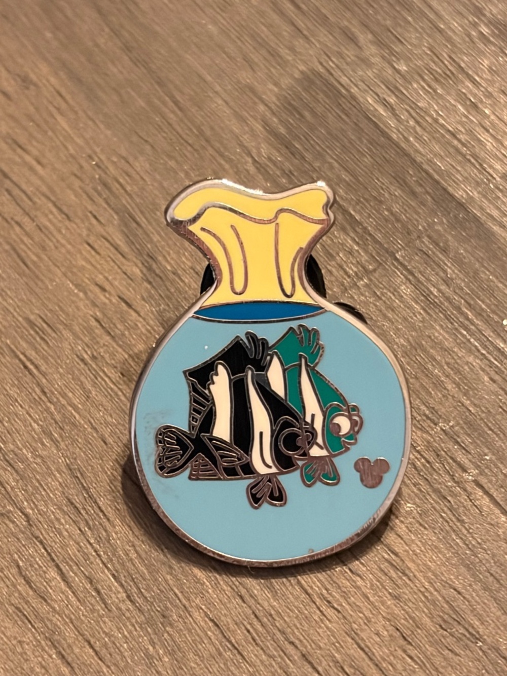 DLR - Gill in a Fish Bag from Finding Nemo Pin